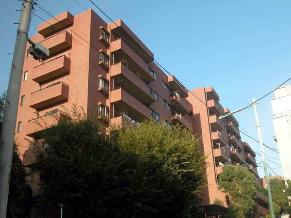 クリエール藤が丘B館の外観