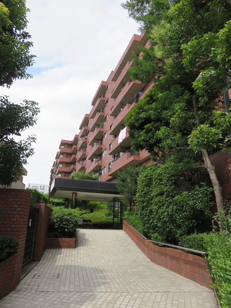 東急クリエール藤が丘A館の外観