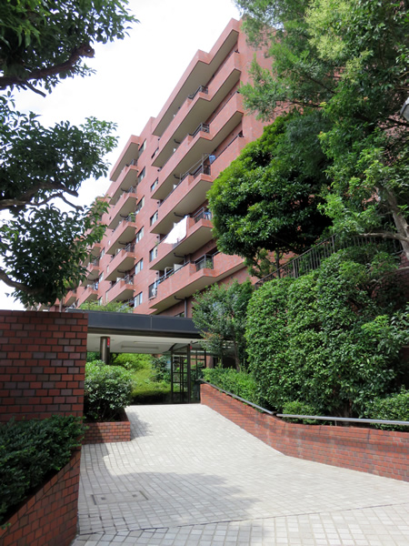 東急クリエール藤が丘A館の外観