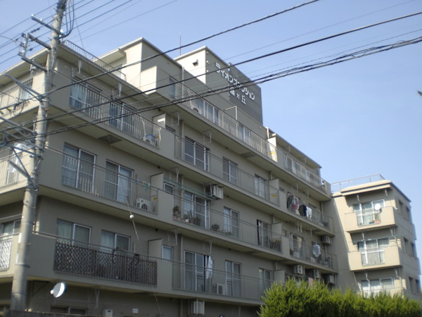 ライオンズマンション藤が丘第2の外観