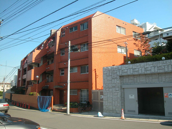 ブラッサムコーポ藤が丘の外観