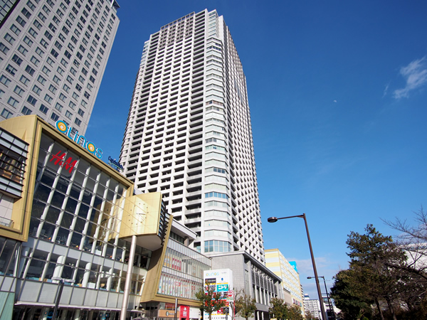 ブリリアタワー東京の外観