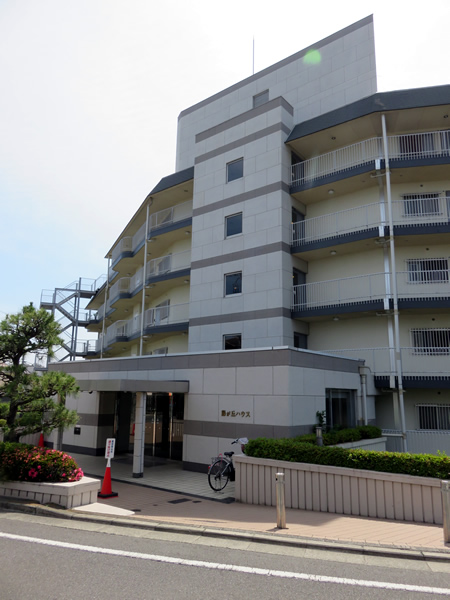 藤が丘ハウスの外観