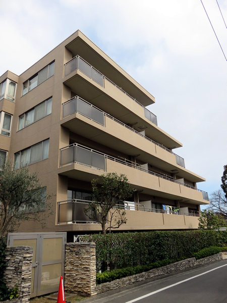 サンフル藤が丘ガーデンハウスの外観