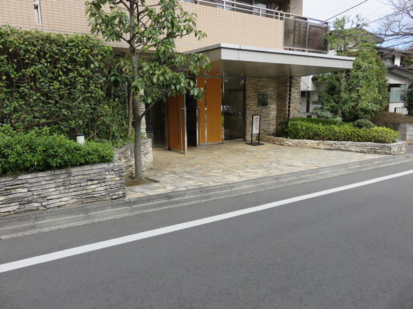 サンフル藤が丘ガーデンハウスの外観