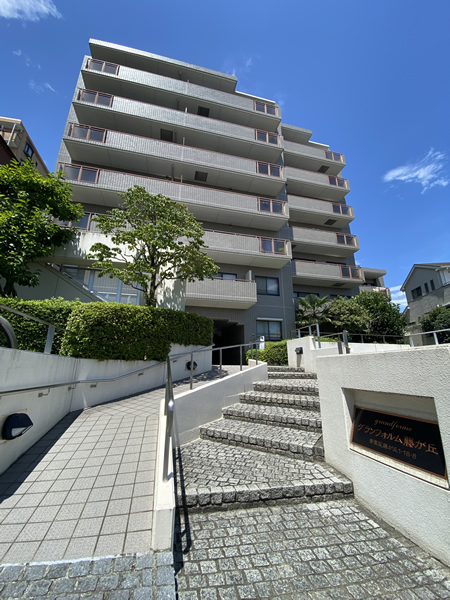 グランフォルム藤が丘の外観