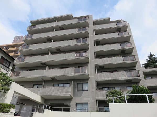 グランフォルム藤が丘の外観