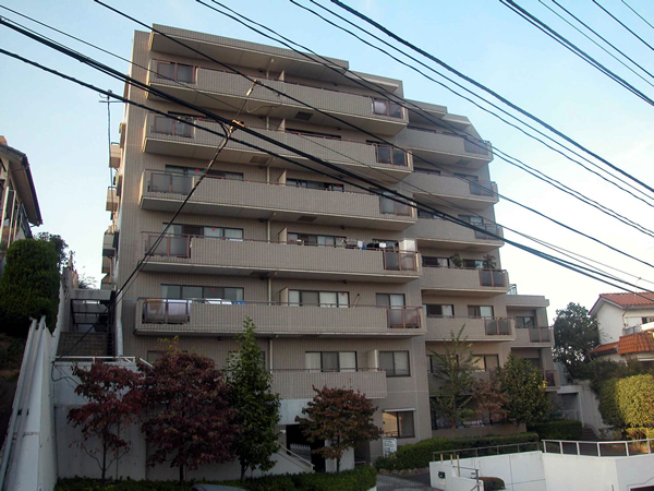 グランフォルム藤が丘の外観