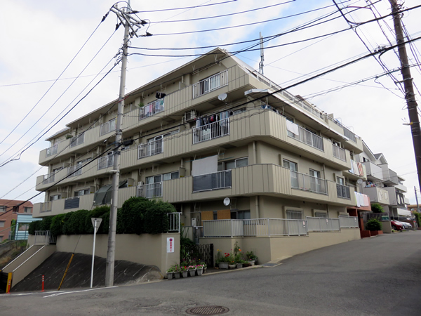 エスペランサ第3藤が丘の外観