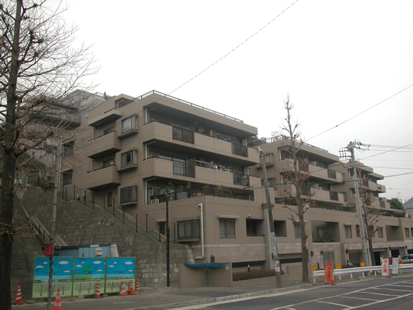 ガーデンテラス藤が丘の外観