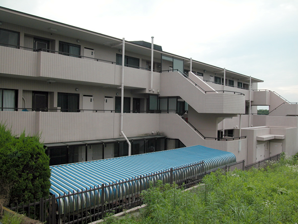 東建ニューハイツ鷺沼の外観