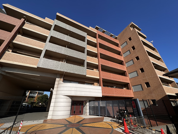 ベルス西船橋カザリアの外観