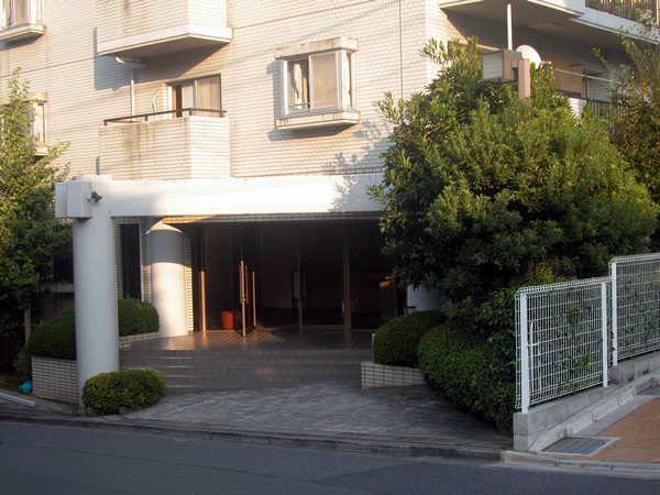 たまプラーザセントラルコートの外観