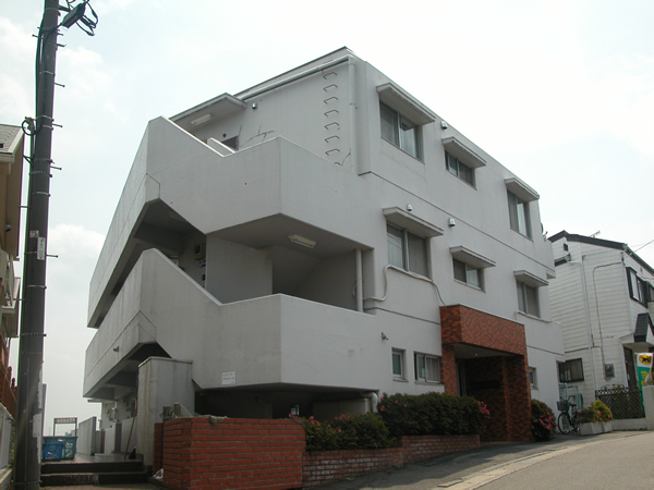 たまプラーザハイムの外観