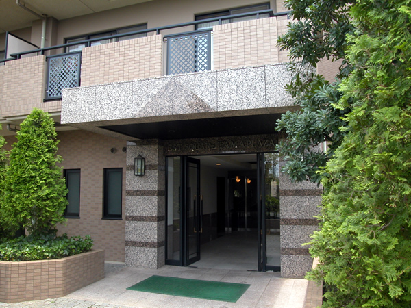 エステスクエアたまプラーザの外観