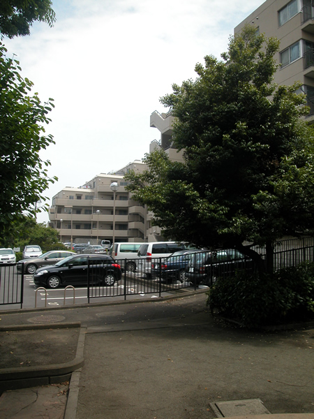 ウインザーハイム宮前平アーベインの外観