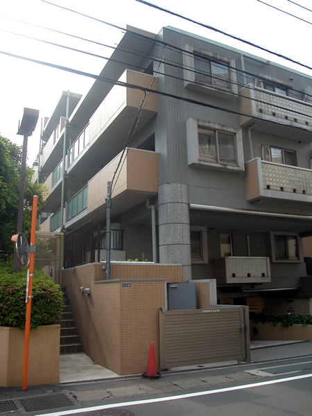 イトーピアたまプラーザの外観