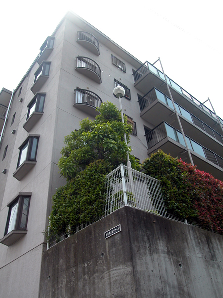 ルミネたまプラーザの外観