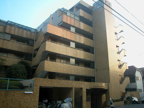 ライオンズマンション市ヶ尾第3の外観