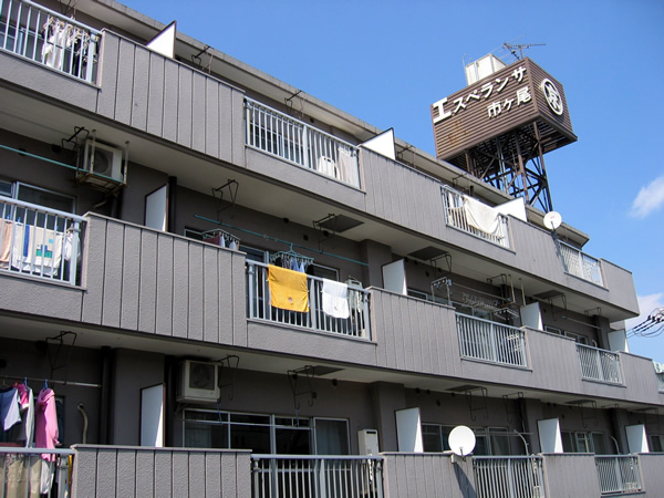 エスペランサ市ヶ尾の外観