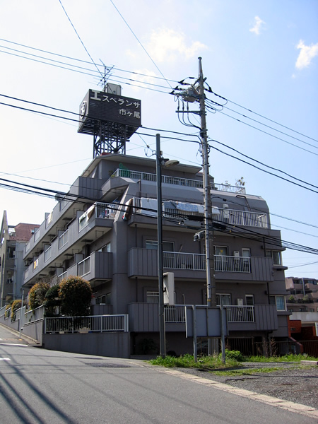 エスペランサ市ヶ尾の外観