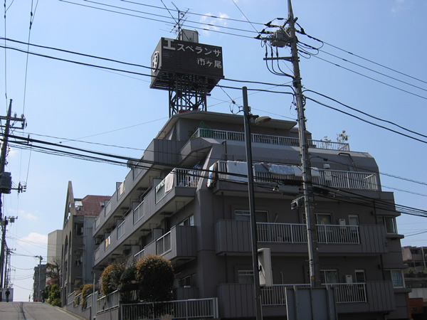 エスペランサ市ヶ尾の外観