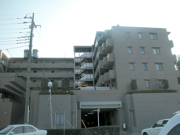 宮前平ガーデンハウスの外観