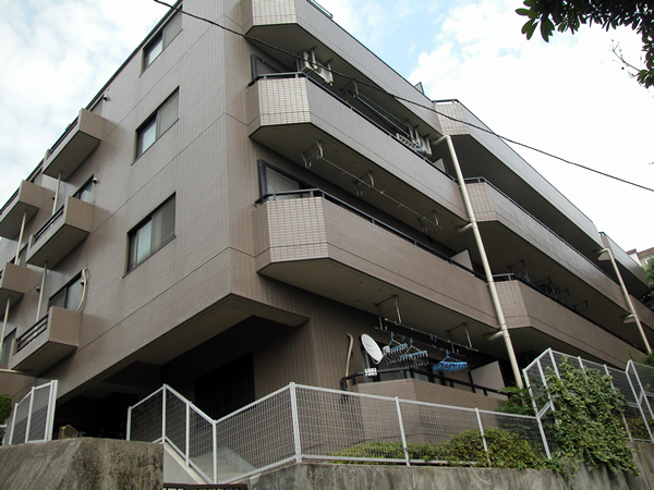 コスモけやき平の外観