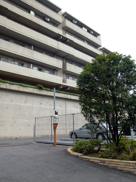 ライオンズマンション宮前平第2の外観