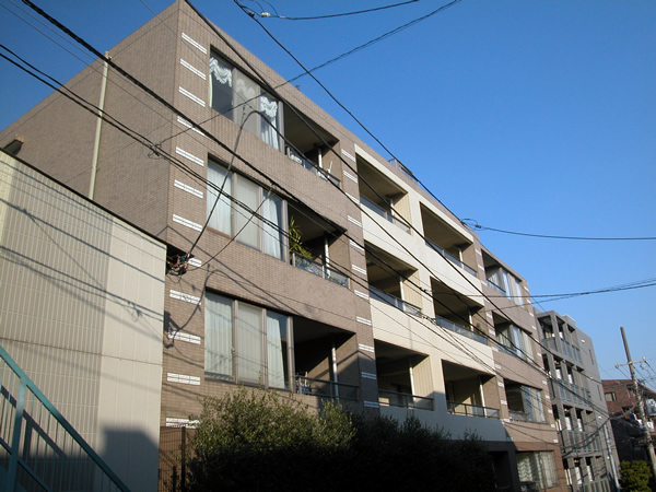 パークハイム鷺沼小台の外観