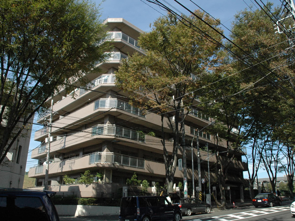 たまプラーザ美しが丘パークホームズの外観