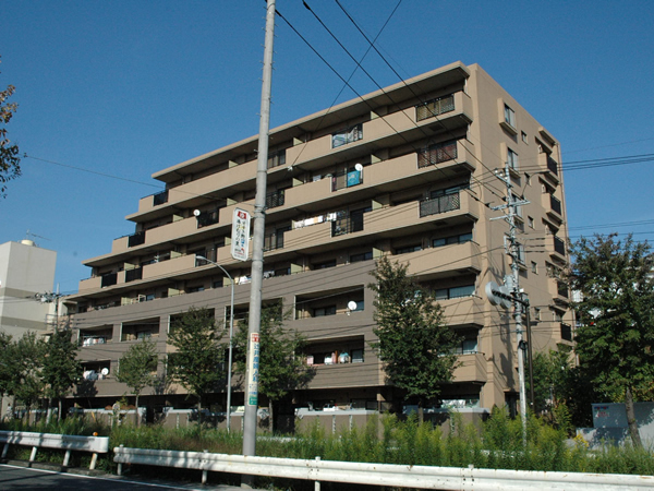 たまプラーザ美しが丘パークホームズ2番館の外観