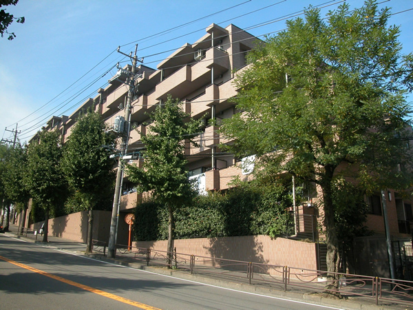 オーベル鷺沼の外観