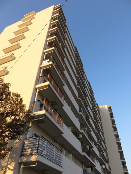 かしわ台パークハイツの外観