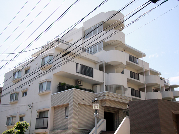 宮崎台公園スカイマンションの外観
