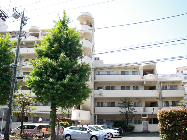 宮崎台東パークホームズの外観