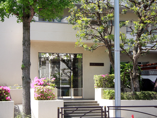 宮崎台東パークホームズの外観