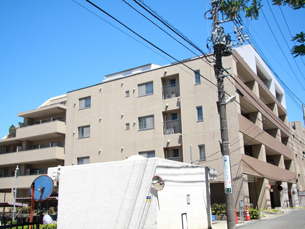 リビオ宮崎台コンフォーティアの外観