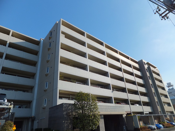 コスモたまプラーザグリーンガーデンの外観