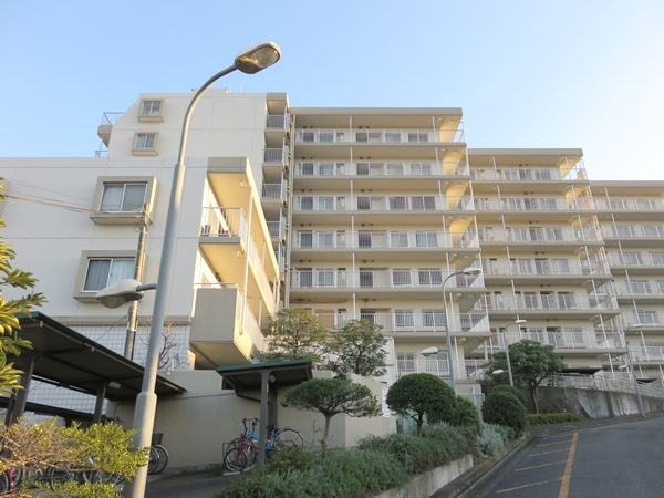 モアステージ海老名の外観