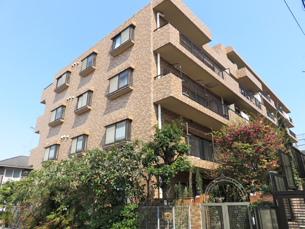 シンフォニアたまプラーザの外観