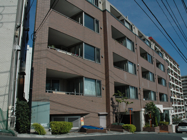 プレシャスヒルズたまプラーザの外観