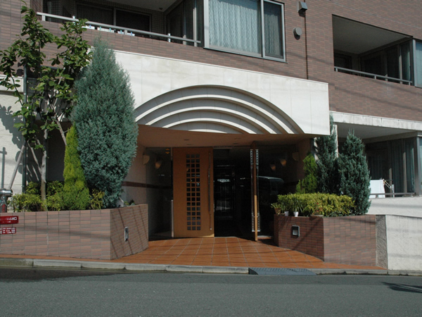 プレシャスヒルズたまプラーザの外観