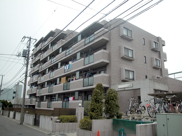 スカールたまプラーザの外観