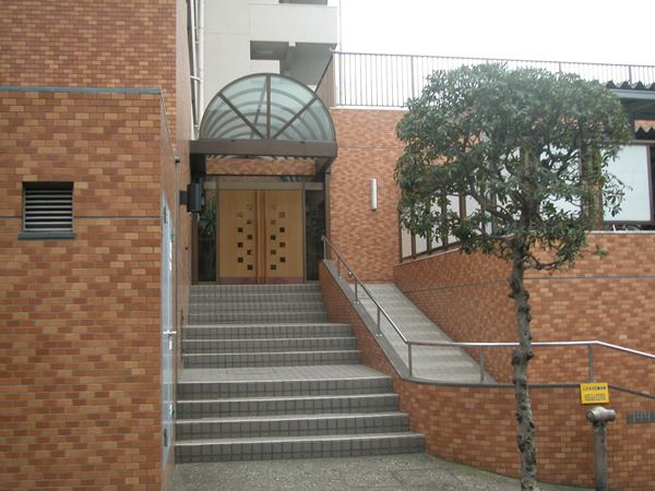 ソフトタウンたまプラーザの外観