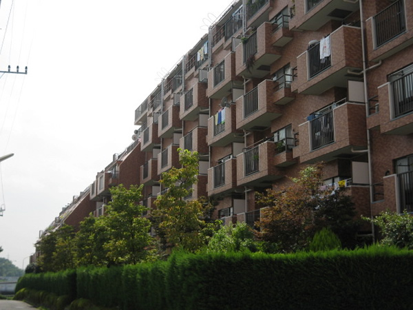 ソフトタウンたまプラーザの外観