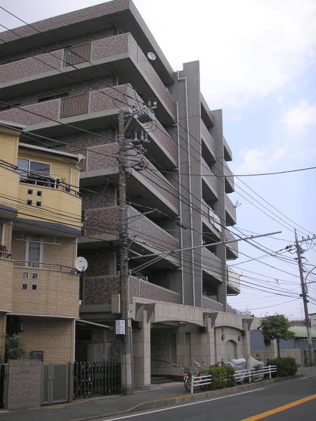 クレッセント鹿島田の外観