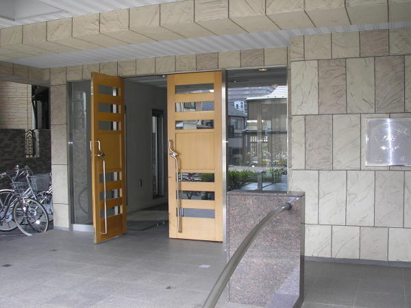 クレッセント鹿島田の外観