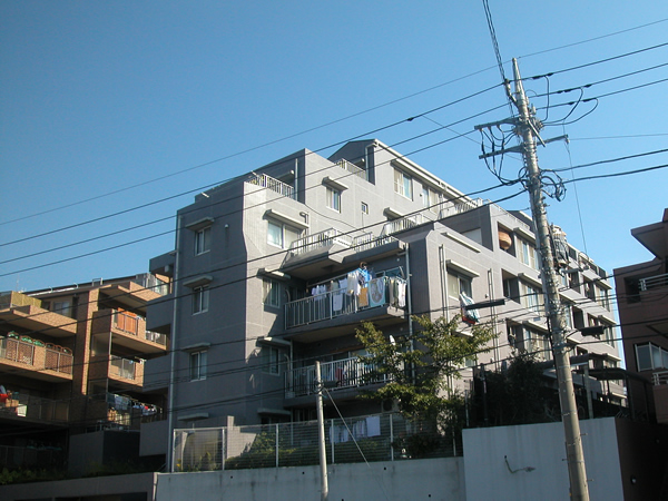 ボニート藤が丘の外観