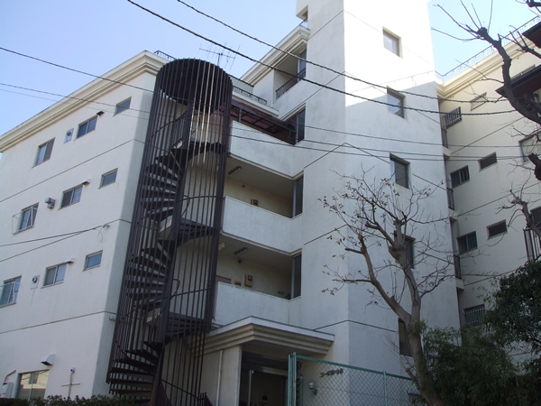 コーポ宮崎台の外観